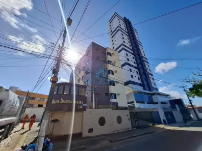 Apartamento com 3 Quartos para alugar, 80m² no Barro Vermelho, Natal