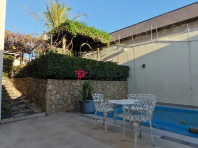 Sobrado com 4 Quartos à venda, 270m² no Loteamento Villa Branca, Jacareí