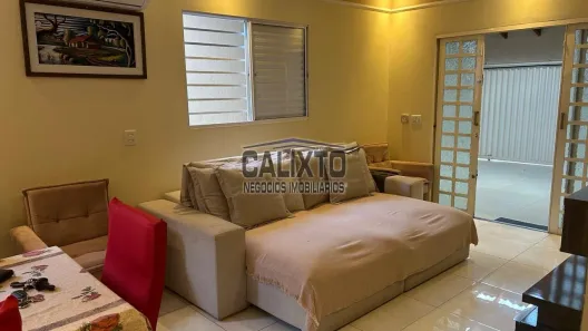 Casa com 3 Quartos à venda, 150m² no Jardim Patrícia, Uberlândia
