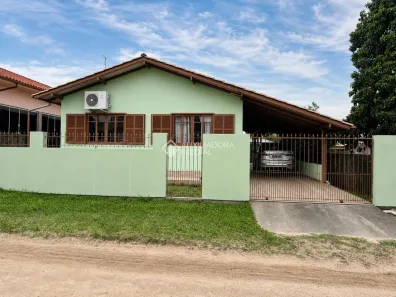 Casa com 3 Quartos à venda, 100m² no Vila Nova, Imbituba