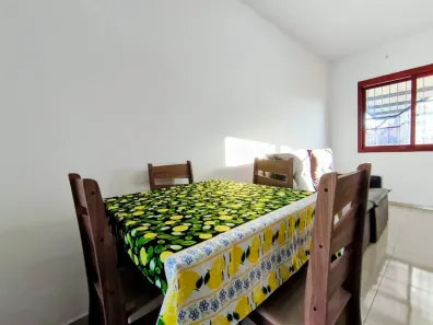 Casa com 2 Quartos à venda, 48m² no Parque dos Eucalíptos, Gravataí