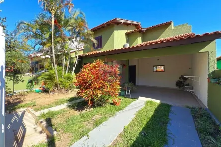 Casa com 4 Quartos à venda, 170m² no Espírito Santo, Porto Alegre