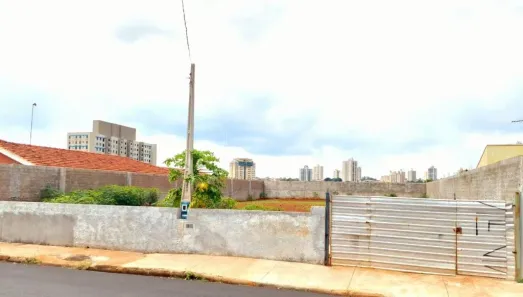 Lote/Terreno à venda, 385m² no Vila Melhado, Araraquara