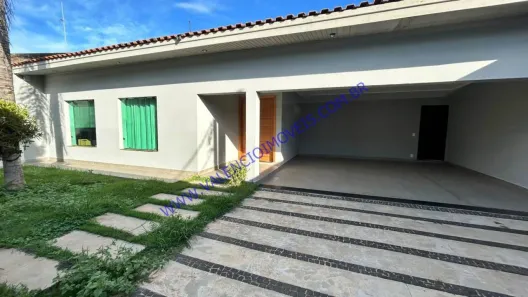 Casa com 3 Quartos à venda, 264m² no Parque Novo Mundo, Americana