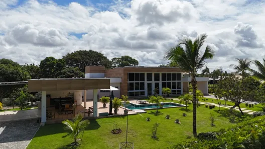 Casa de Condomínio com 7 Quartos à venda, 1100m² no Portão, Lauro de Freitas