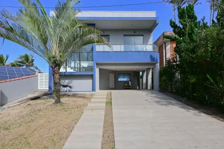 Casa de Condomínio com 4 Quartos à venda, 360m² no Centro, Peruíbe