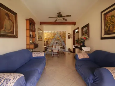 Casa com 3 Quartos à venda, 300m² no Vila Nogueira, Campinas