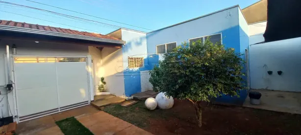 Casa com 3 Quartos à venda, 134m² no Parque Residencial Vale do Sol, Araraquara