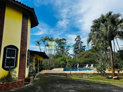 Fazenda/Sítio com 3 Quartos à venda, 450m² no Parque Meia Lua, Jacareí