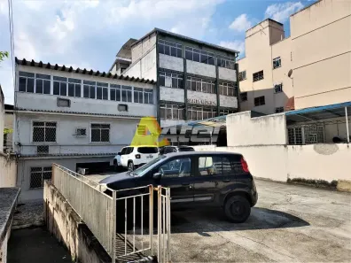 Prédio Comercial para alugar, 264m² no Cascadura, Rio de Janeiro