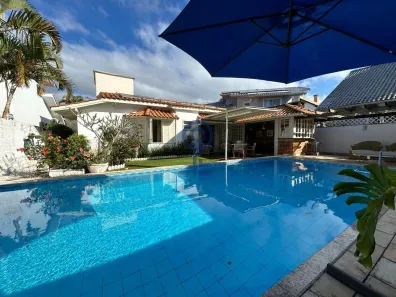 Casa com 2 Quartos para alugar, 150m² no Jurerê Internacional, Florianópolis