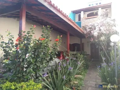Casa com 4 Quartos à venda, 340m² no Centro, Campos dos Goytacazes