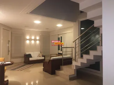 Casa com 4 Quartos à venda, 450m² no Guará II, Brasília
