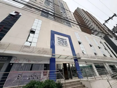 Apartamento com 3 Quartos para alugar, 157m² no Centro, Itajaí