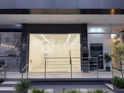 Sala Comercial para alugar, 115m² no Centro, Itajaí