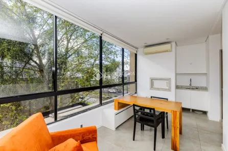 Apartamento com 1 Quarto para alugar, 58m² no Chácara das Pedras, Porto Alegre
