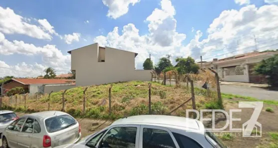 Lote/Terreno à venda, 330m² no Vila Nogueira, Campinas