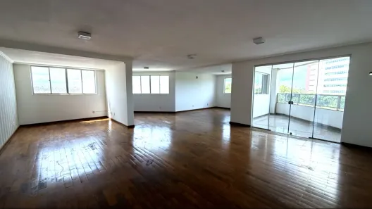 Apartamento com 4 Quartos para alugar, 388m² no Jardim Mariana, Cuiabá