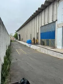 Galpão/Depósito/Armazém à venda, 2126m² no Alves Dias, São Bernardo do Campo