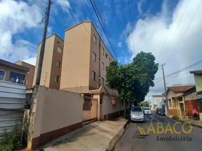 Apartamento com 2 Quartos para alugar, 45m² no Jardim São Carlos, São Carlos