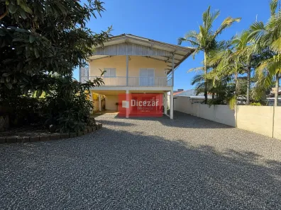 Casa com 4 Quartos à venda, 160m² no Centro, Penha