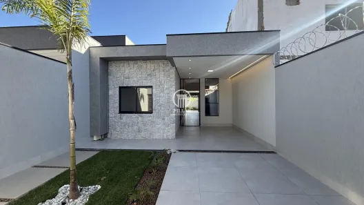 Casa com 3 Quartos à venda, 105m² no Morada da Serra, Montes Claros
