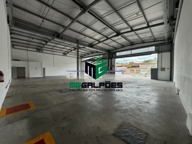 Galpão/Depósito/Armazém para alugar, 230m² no Santa Mônica, Belo Horizonte