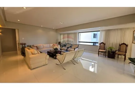 Apartamento com 3 Quartos à venda, 260m² no Candeal, Salvador