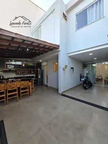 Casa com 3 Quartos à venda, 123m² no das Laranjeiras, Serra