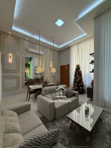 Casa com 3 Quartos à venda, 200m² no Ponta Negra, Manaus