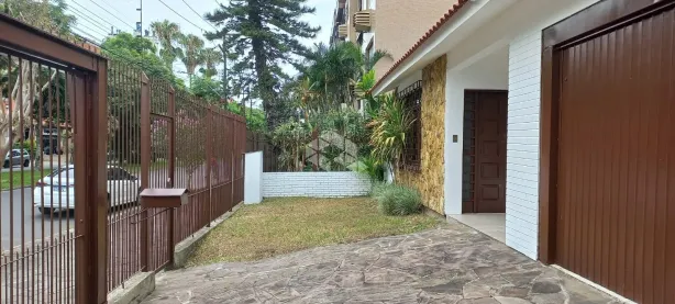 Casa com 5 Quartos à venda, 304m² no Jardim Lindóia, Porto Alegre