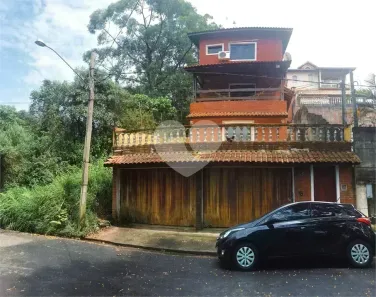 Casa de Condomínio com 3 Quartos para venda ou aluguel, 269m² no Samambaia, Mairiporã