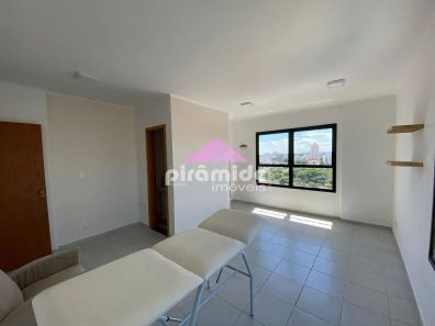 Sala Comercial à venda, 38m² no Centro, São José dos Campos