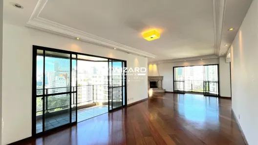 Apartamento com 4 Quartos para alugar, 210m² no Campo Belo, São Paulo
