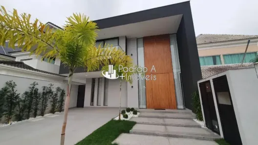 Casa de Condomínio com 4 Quartos para alugar, 350m² no Recreio dos Bandeirantes, Rio de Janeiro