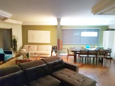 Apartamento com 3 Quartos à venda, 215m² no Vila Regente Feijó, São Paulo