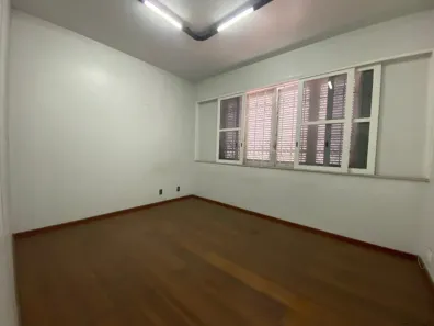 Casa com 5 Quartos à venda, 349m² no Niterói, Volta Redonda