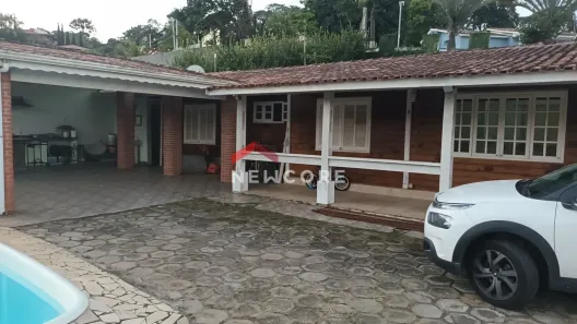 Fazenda/Sítio com 3 Quartos à venda, 210m² no Cachoeiras do Imaratá, Itatiba