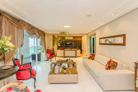 Apartamento com 3 Quartos para alugar, 185m² no Vila Romana, São Paulo