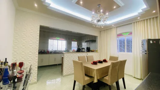 Casa com 3 Quartos à venda, 360m² no Tijuca, Contagem