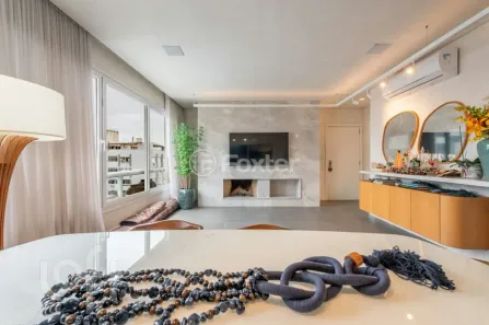 Apartamento com 3 Quartos à venda, 128m² no Moinhos de Vento, Porto Alegre