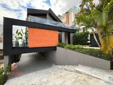 Casa de Condomínio com 4 Quartos à venda, 390m² no Cidade Parquelandia, Mogi das Cruzes