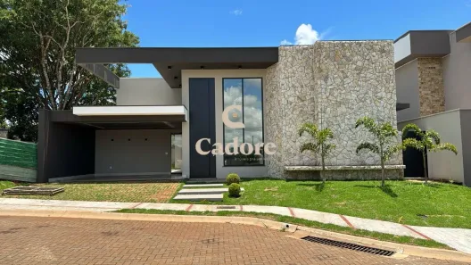 Casa de Condomínio com 4 Quartos à venda, 229m² no Buritis, Uberlândia