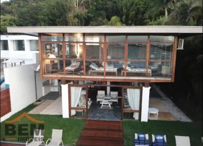 Casa com 4 Quartos para alugar, 300m² no Cabeçudas, Itajaí