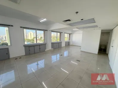Sala Comercial à venda, 55m² no Liberdade, São Paulo
