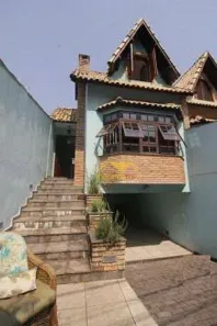 Casa com 3 Quartos à venda, 220m² no Vila Suzana, São Paulo