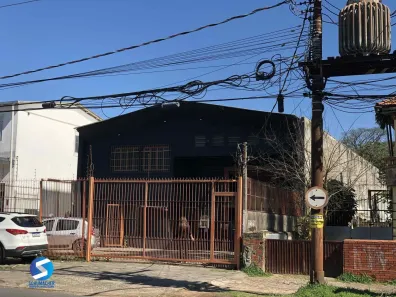 Galpão/Depósito/Armazém com 2 Quartos para alugar, 580m² no Medianeira, Porto Alegre