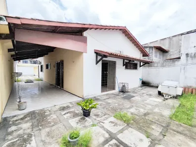 Casa com 2 Quartos à venda, 140m² no Boa Vista-Castelão, Fortaleza