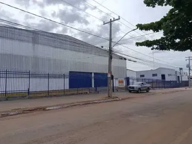 Galpão/Depósito/Armazém para alugar, 3270m² no Setor Empresarial, Goiânia