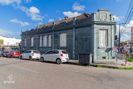 Imóvel Comercial com 7 Quartos à venda, 205m² no Centro, Pelotas